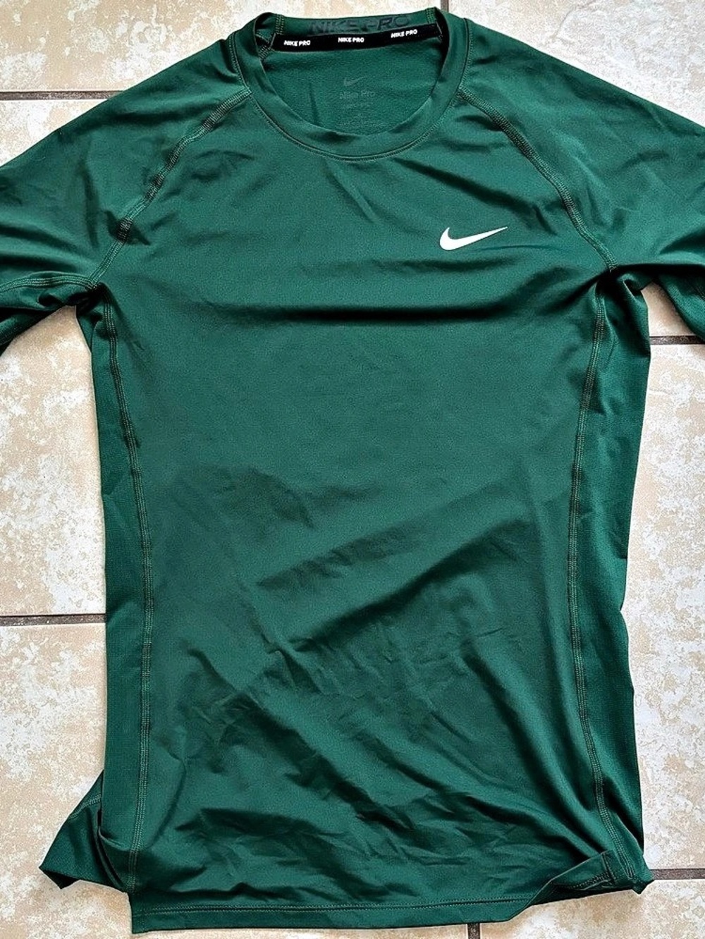 Nike Pro Dri-FIT Short-Sleeve Fitness Top Green Large